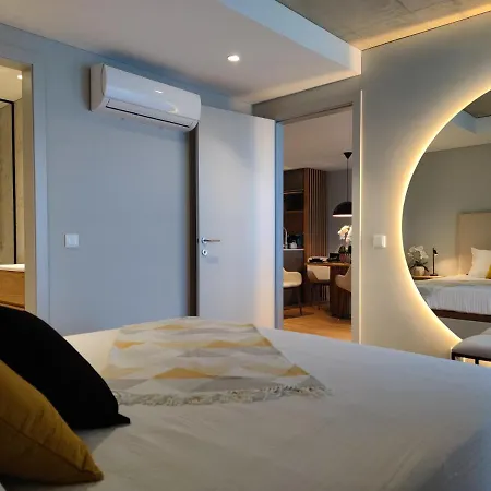 A Proa Do Moliceiro - King Bed With Mirror Apartament